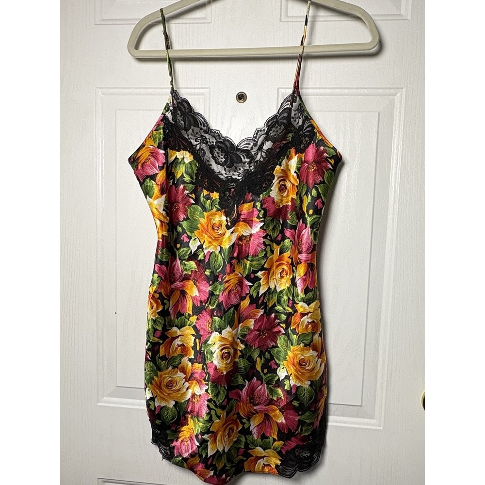 Victoria Secret VTG Gold Label Nighty Gown Floral Black Lace M Sleepwear Silky L
